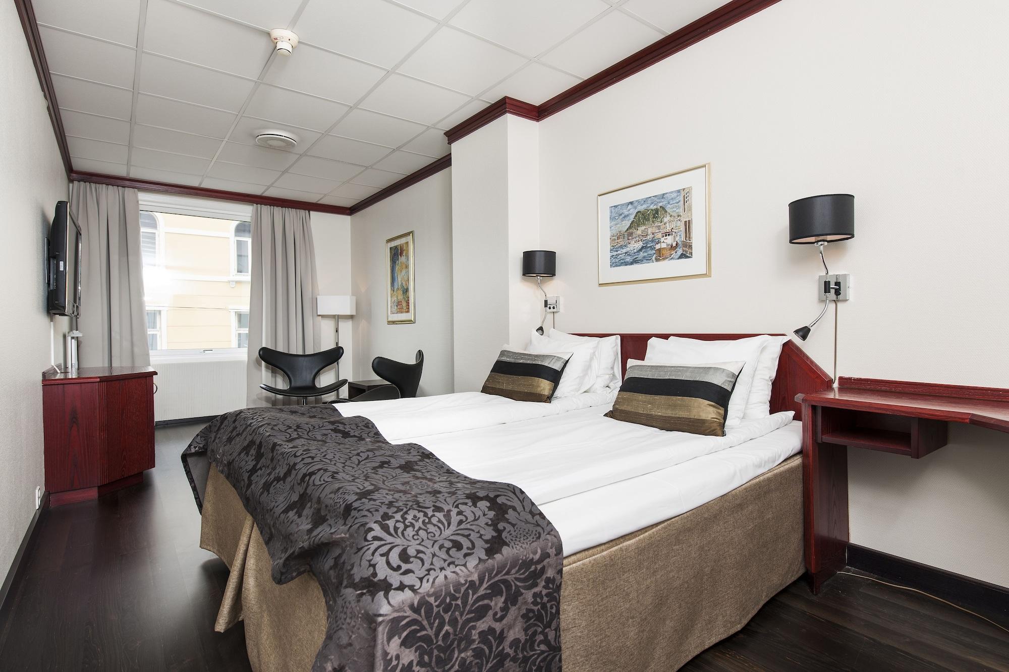 Four Monkeys Hotel Ålesund Exterior photo