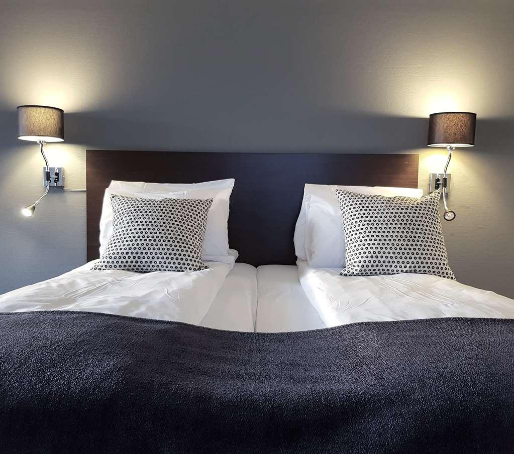 Four Monkeys Hotel Ålesund Room photo