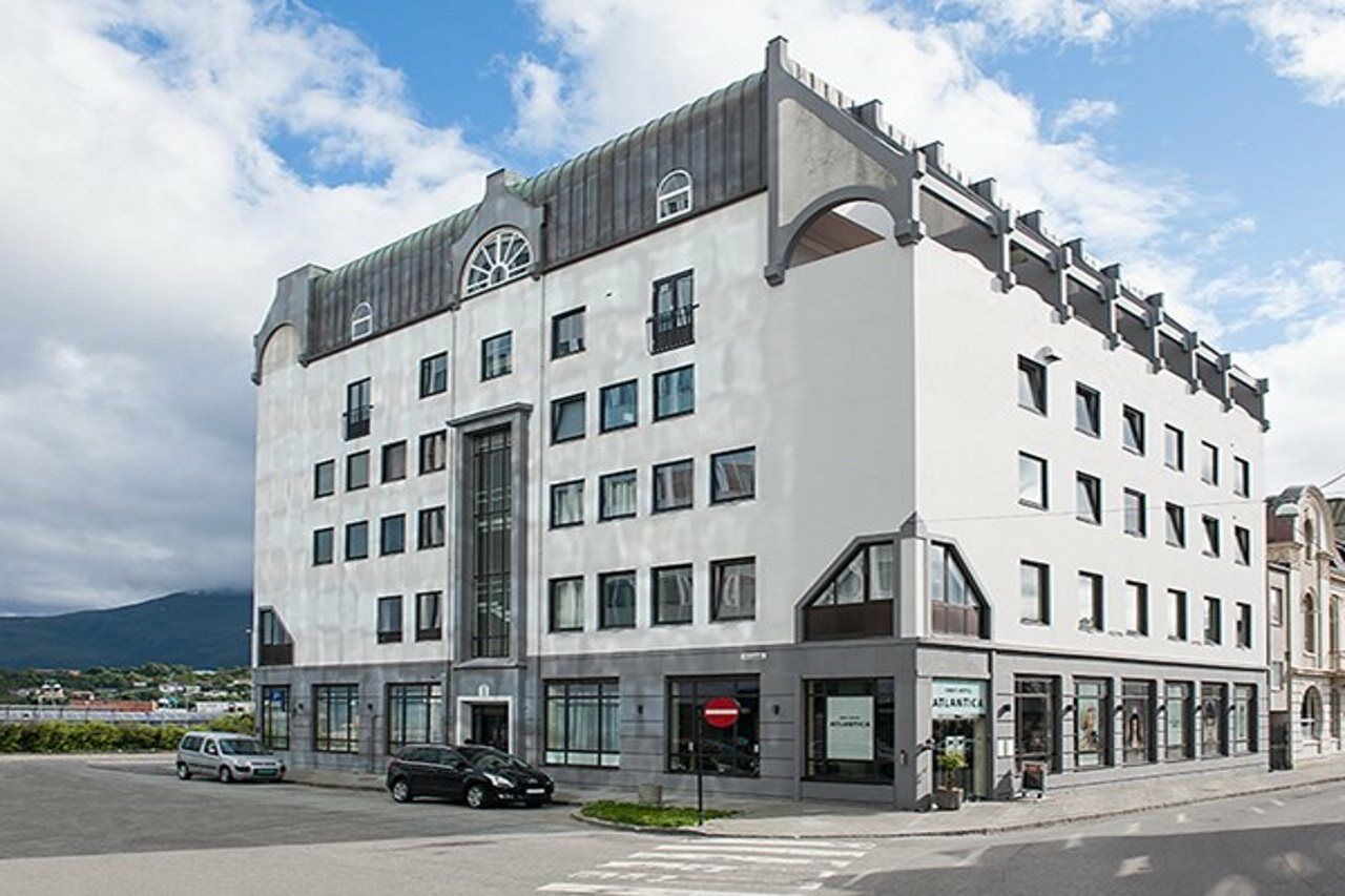Four Monkeys Hotel Ålesund Exterior photo
